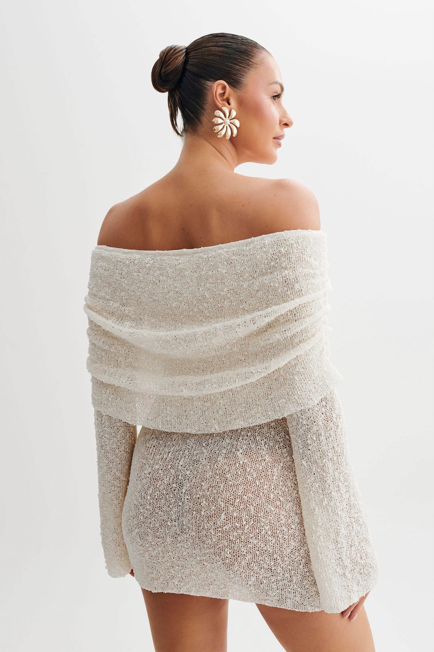 ALBA WHITE KNITTED OFF SHOULDER MINI DRESS