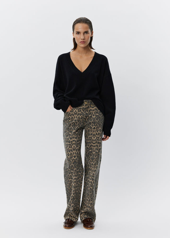 BROWN WASHED LEOPARD PRINT DENIM JEANS
