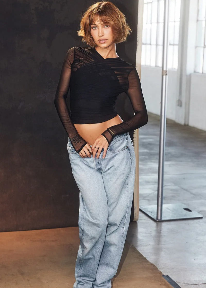 BLACK MESH LAYERED TOP