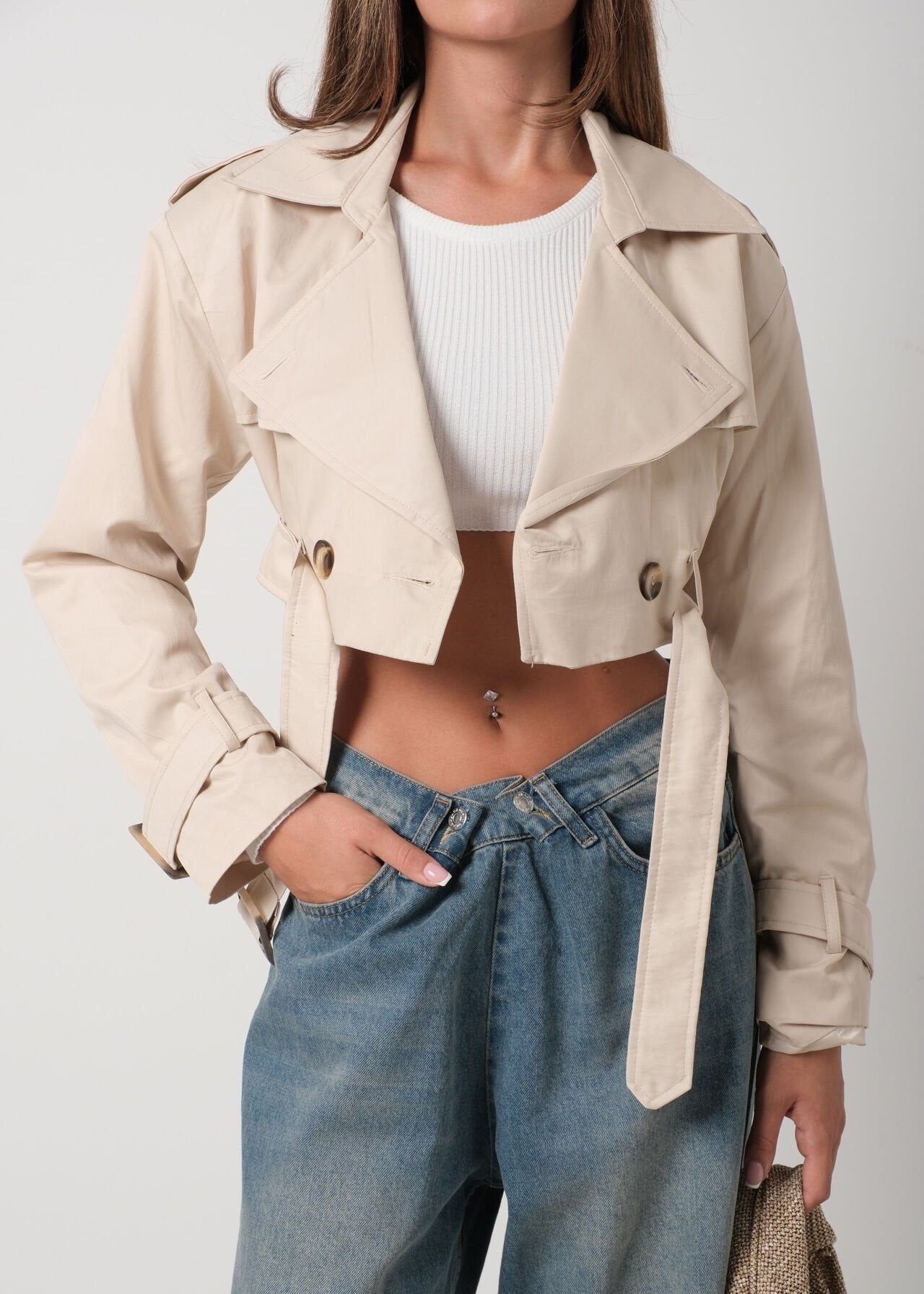 BEIGE CROPPED TRENCH COAT