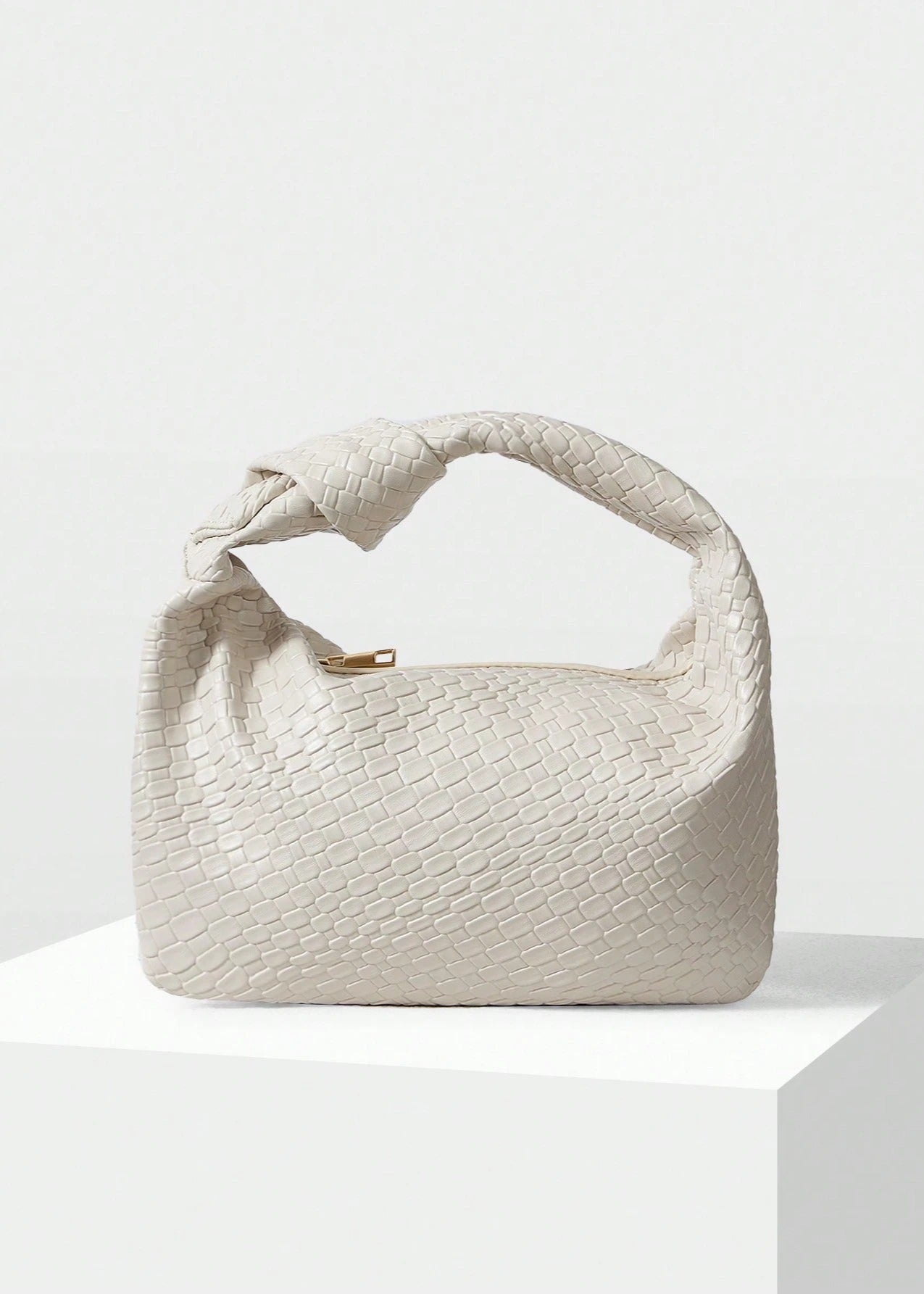 WOVEN CREAM KNOT HANDBAG
