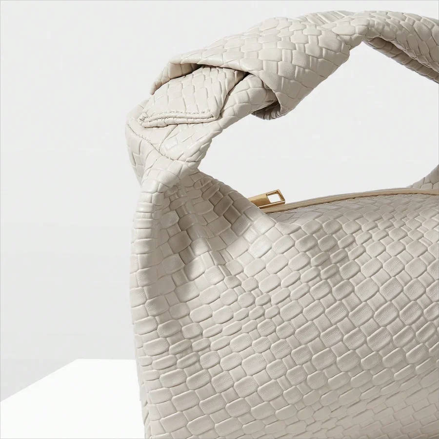 WOVEN CREAM KNOT HANDBAG